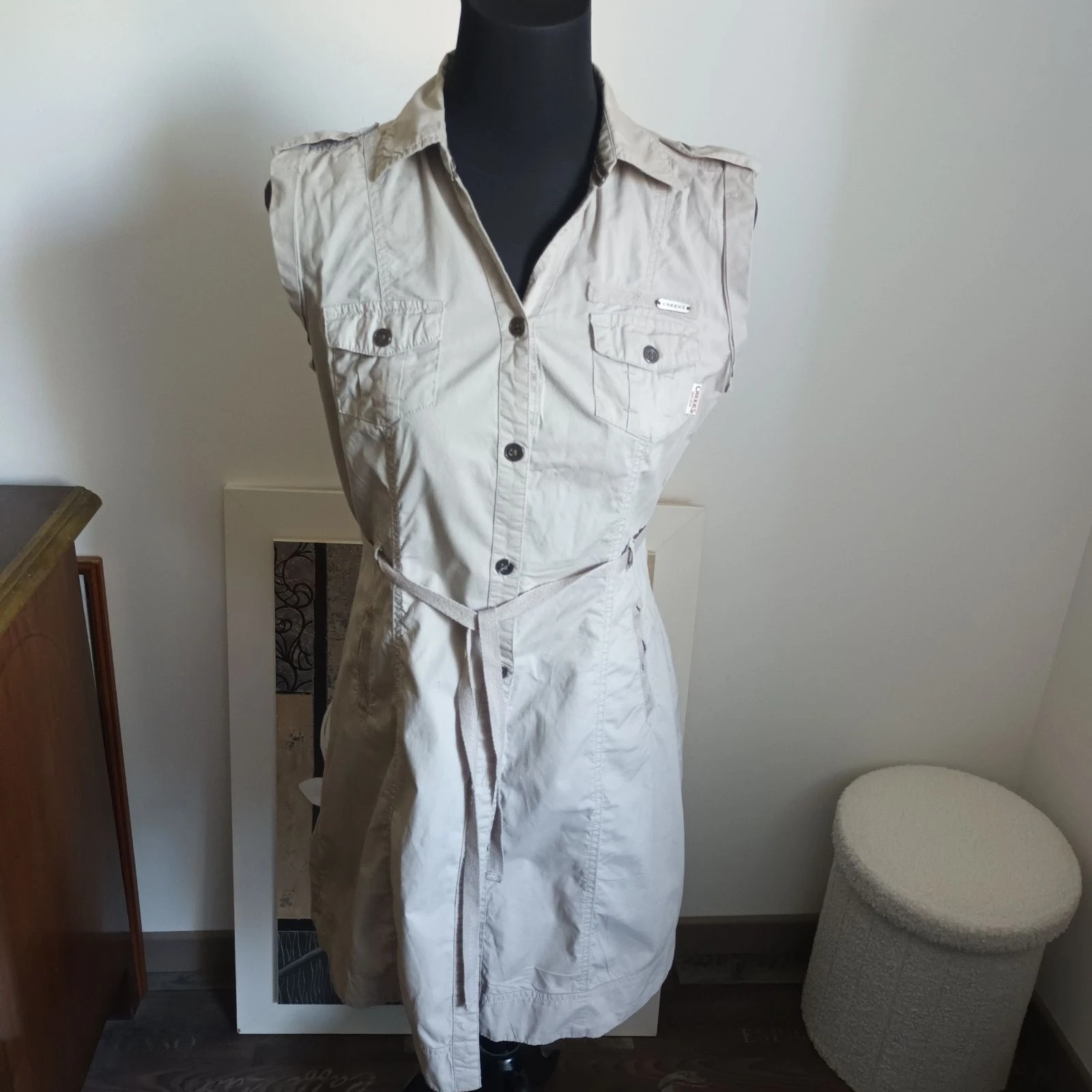 Robe Saharienne Chic Beige Nude – Taille 40 – Coton & Élasthanne
CREEKS